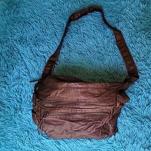 Naturalizer, brown leather shoulder bad